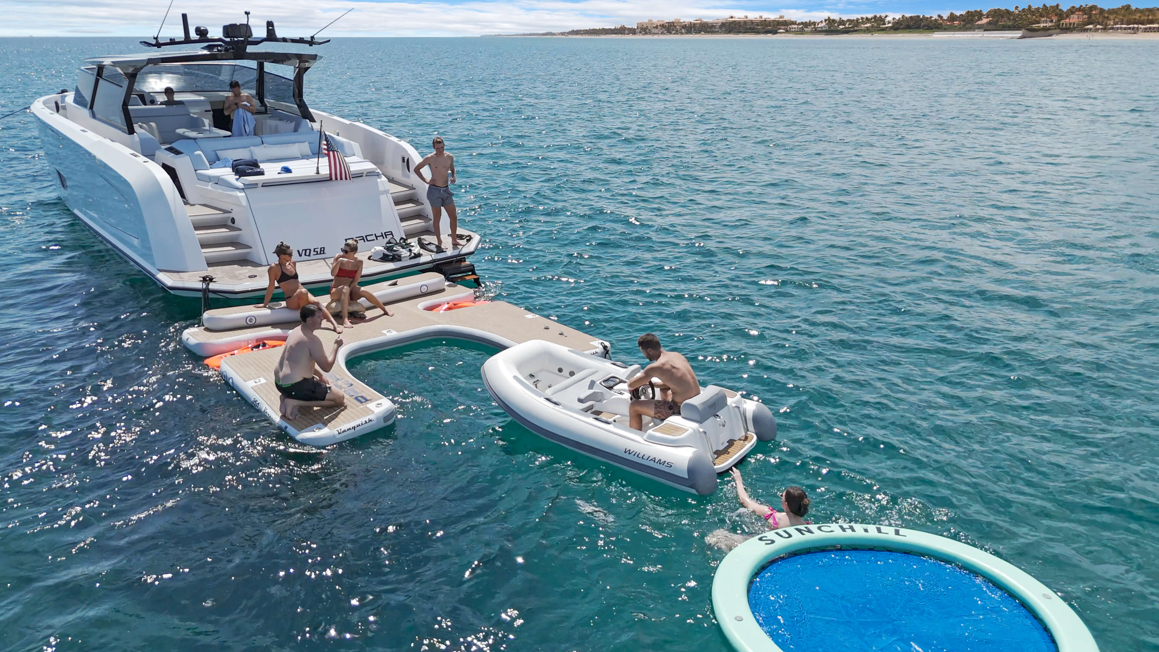 Yacht Photo 7